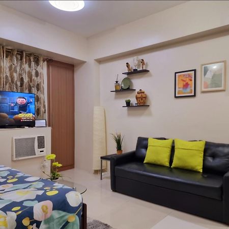 One Palm Tree Villas Condo Across Naia Terminal 3 Manila Bagian luar foto