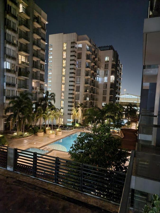 One Palm Tree Villas Condo Across Naia Terminal 3 Manila Bagian luar foto