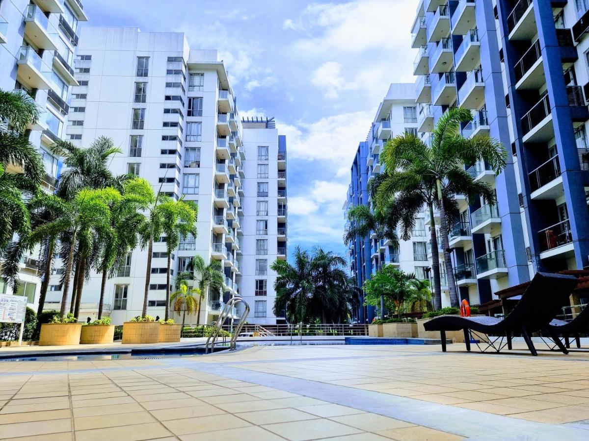 One Palm Tree Villas Condo Across Naia Terminal 3 Manila Bagian luar foto