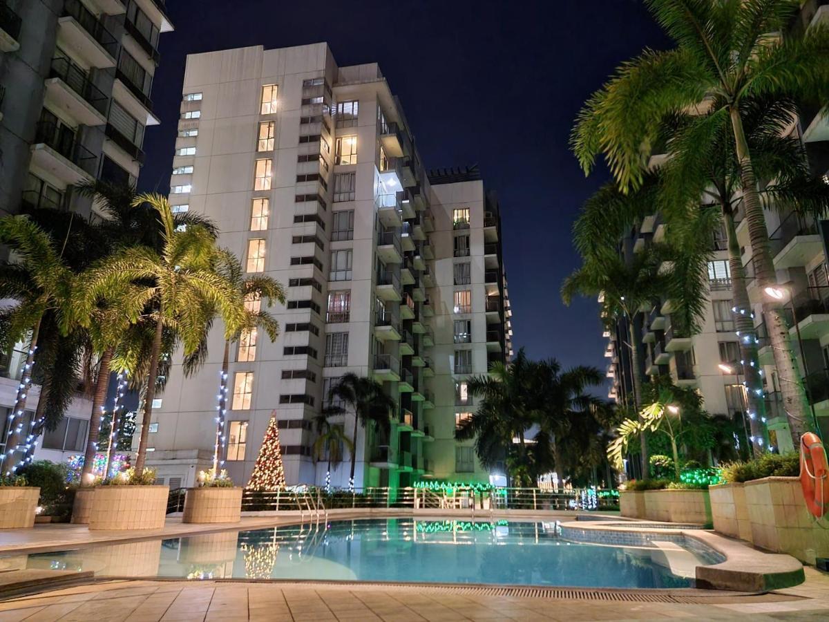 One Palm Tree Villas Condo Across Naia Terminal 3 Manila Bagian luar foto
