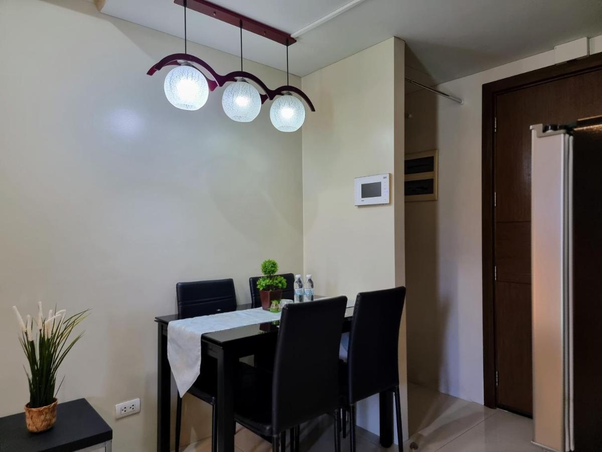 One Palm Tree Villas Condo Across Naia Terminal 3 Manila Bagian luar foto