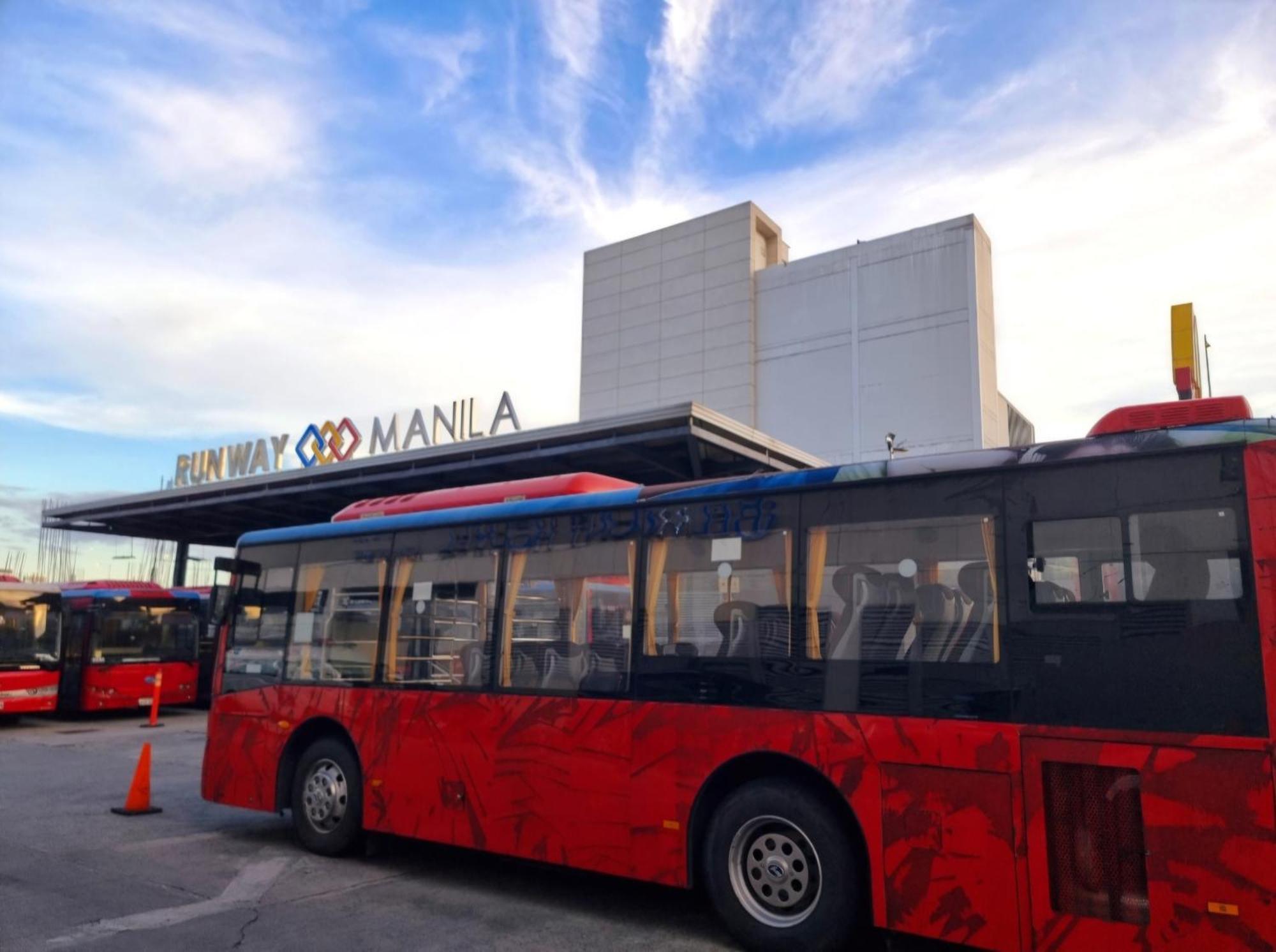 One Palm Tree Villas Condo Across Naia Terminal 3 Manila Bagian luar foto