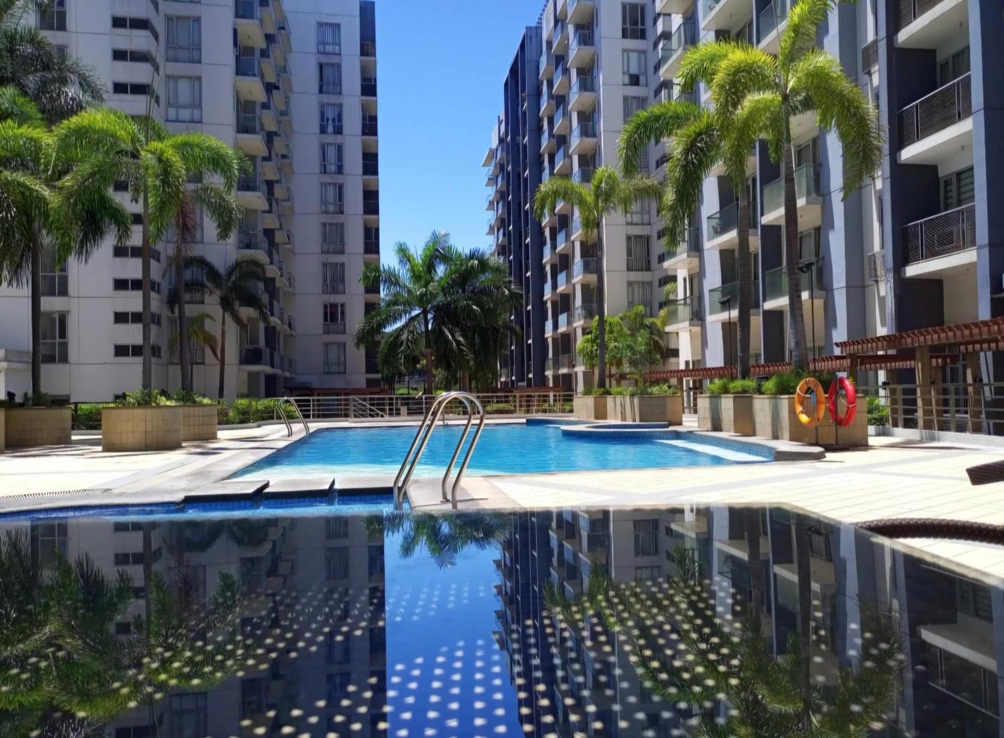One Palm Tree Villas Condo Across Naia Terminal 3 Manila Bagian luar foto